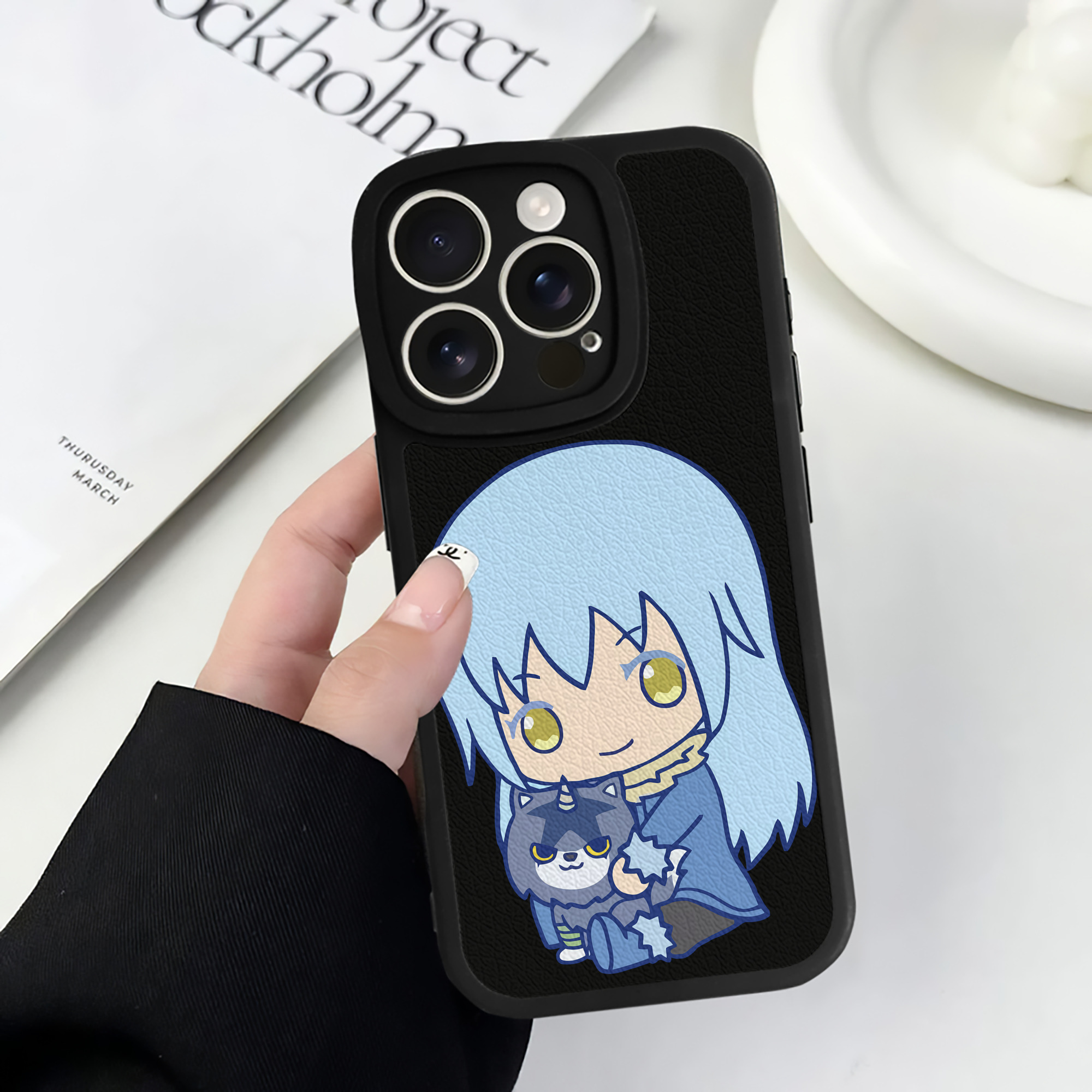（画像用） 転スラ Regarding Reincarnated to Slime 【iPhone 16シリーズ対応】シリコンスマホケース（レザー調） 材質：シリコン